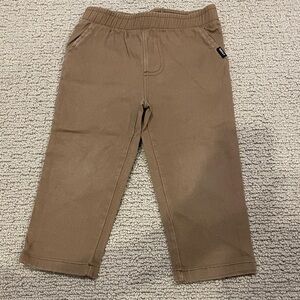 DKNY Boys Tan Pants w/ an Elastic Waistband & Pockets